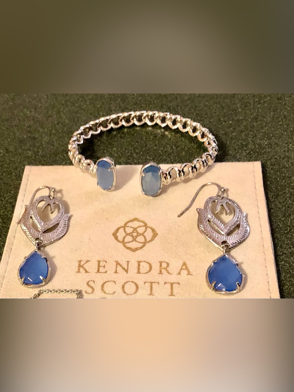 VVGUC SET - Kendra Scott Paloma Earrings & Macrame Elton Open Cuff